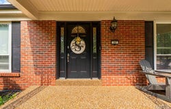 107 Lea Meadows Drive, Ballwin, MO 63011