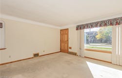 16897 Mapleboro Avenue, Maple Heights, OH 44137