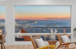 8 Clipper Hl, Oakland, CA 94618