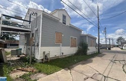 1705 N 9th Avenue, Virginia, MN 55792