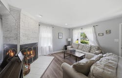 Streamwood, IL 60107