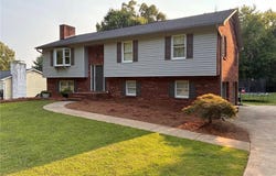 1492 Cedar Fork Road, Clemmons, NC 27012
