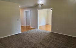 910 Briarbrook Drive, Carl Junction, MO 64834