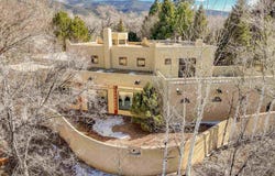 314 Spruce Ln, Taos, NM 87571-0000