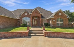 2605 Clairemont, Enid, OK 73703