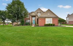 24686 Fairlawn Drive, Flat Rock, MI 48134