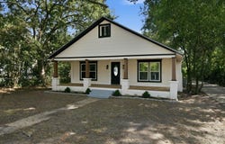 137 W 5th Ave, Petal, MS 39465