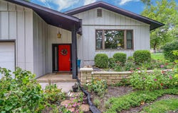 1731 Cedar Crest Drive, Manhattan, KS 66503