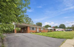 1195 Westmoreland Dr, Harrisonburg, VA 22801