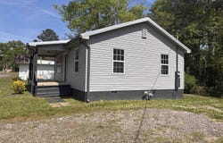 443 SHARON BOULEVARD, DORA, AL 35062