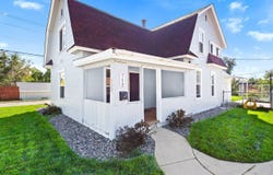 712 E 6th Ave, Fort Morgan, CO 80701