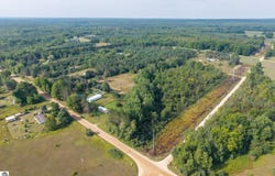 0 S 27 ROAD, CADILLAC, MI 49601
