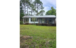 145 SE 340th St, Old Town, FL 32680
