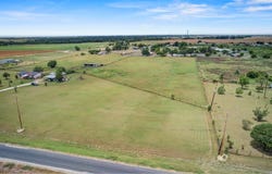 4980 County Road 406, Taylor, TX 76574