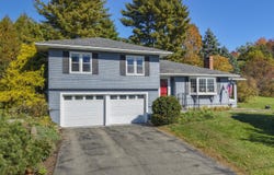 16 Seaside Drive, Belfast, ME 04915
