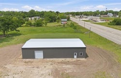 311 E 1st Street, Iola, KS 66749