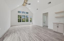 307 E Locust Street, Leonard, TX 75452