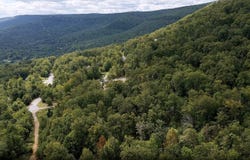 974 Bluff Ledge Trail, Hixson, TN 37343