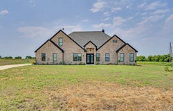 7299 Tom Trail, Krum, TX 76249