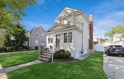 16 Devon Street, Lynbrook, NY 11563