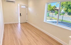 7635 Teesdale Avenue, North Hollywood, CA 91605