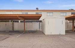 7863 N 49TH Avenue, Glendale, AZ 85301