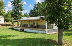 490 Rocky Point Road, Bronston, KY 42518