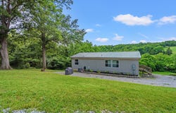 10279 U.S. 27, Berry, KY 41003