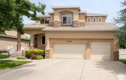 1208 W SADDLE BLUFF Dr, Murray, UT 84123