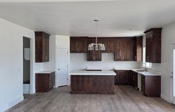 1263 N 2770 W, Clinton, UT 84015