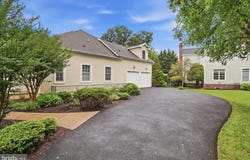 8277 ROXBOROUGH Loop, GAINESVILLE, VA 20155