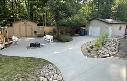 301 Pebble Avenue, Roscommon, MI 48653