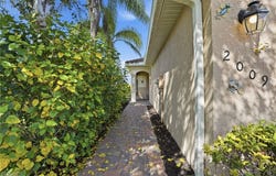 2009 Tamarron Lane, Naples, FL 34120