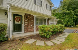 64 Briar Hill Road, Norwich, CT 06360