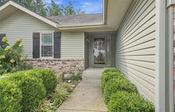 16513 E 51st St Court S, Independence, MO 64055