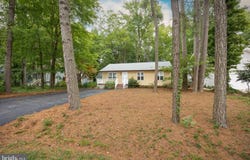 38 FAIRWAY Lane, BERLIN, MD 21811