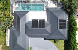 7 SE Paddock Circle, Jupiter, FL 33469