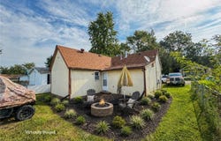 407 S Oak St, Versailles, MO 65084