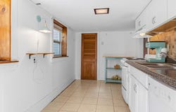 20 Epping Road, Exeter, NH 03833