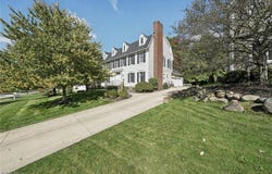 107 Blackberry Drive, Hudson, OH 44236