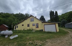 15928 Pine Tree Road, Highland, WI 53543-9603