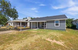 218 S 18th St, Frederick, OK 73542
