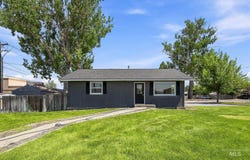 300 N Meridian Rd, Meridian, ID 83642
