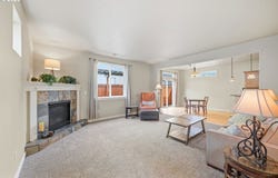2465 PARK VIEW Dr, Eugene, OR 97408