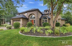 877 W Headwaters Dr., Eagle, ID 83616