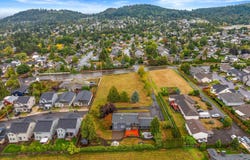 2607 SW PLEASANT VIEW Dr, Gresham, OR 97080