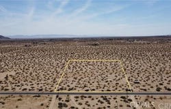 1153 Belfield Boulevard, Landers, CA 92285