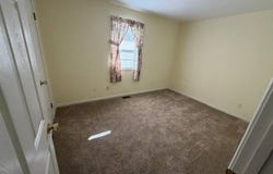 1301 N Howard St, Robinson, IL 62454