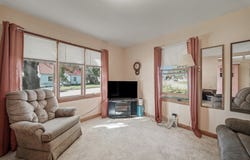 406 E Birch Street, Abbotsford, WI 54405
