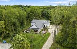 23549 Forest Shores Drive, Cassopolis, MI 49031